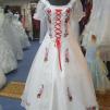 View the image: Kalocsai himzett menyasszonyi ruha 203