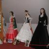 View the image: Sissi, Erzsébet Királyné életre keltett ruháinak másolatai, kiállítás Lengyeltótiban.