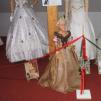 View the image: Sissi, Sisi, Erzsébet Királyné életre keltett, tradicionális, korhű, ruhájának másolata, barbie babákon is.